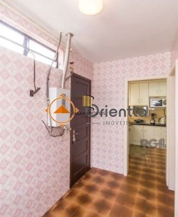 Casa 4 dormitórios no bairro Chácara das Pedras