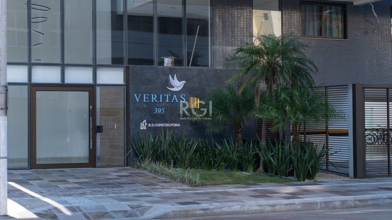 Apartamento para Venda - 120m², 3 dormitórios, sendo 1 suites, 2 vagas individuais - Centro