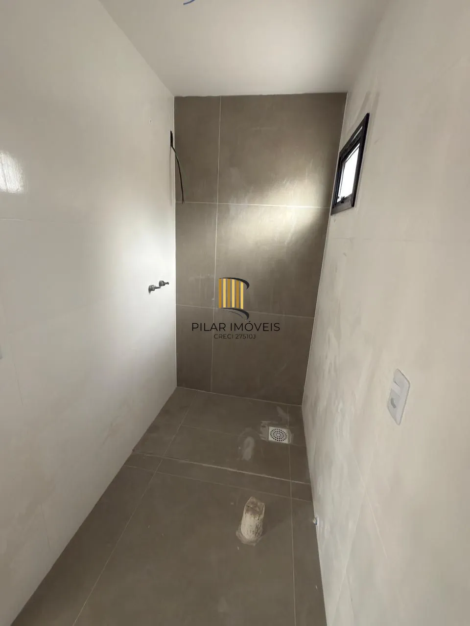 Apartamento a venda / 3 Dormitórios