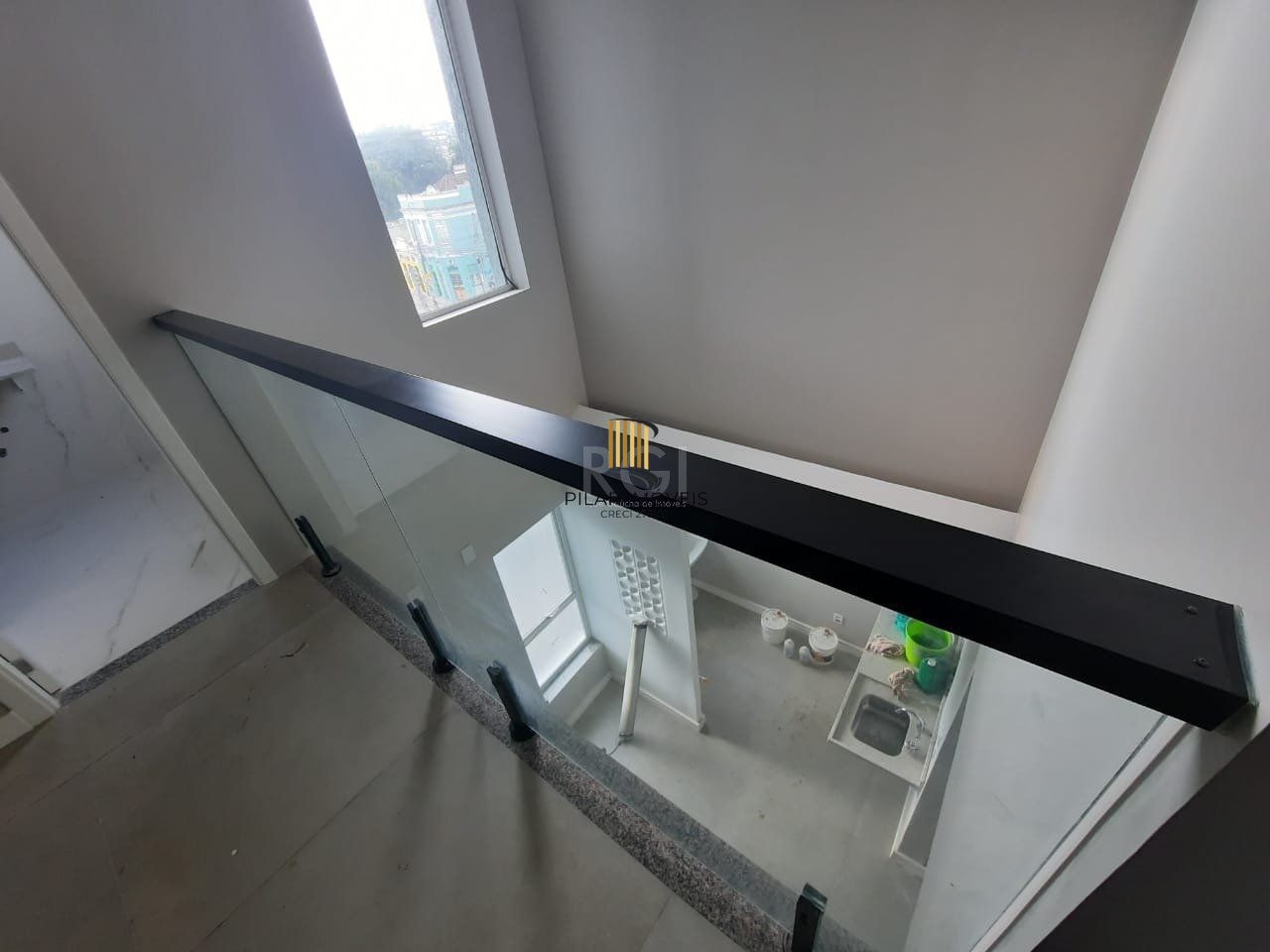 Predio para Venda - 0m², 0 dormitórios, 5 vagas - Cidade Baixa