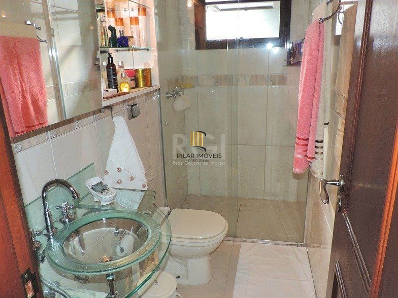 Casa para Venda - 229m², 3 dormitórios, sendo 1 suites, 1 vaga - São Geraldo