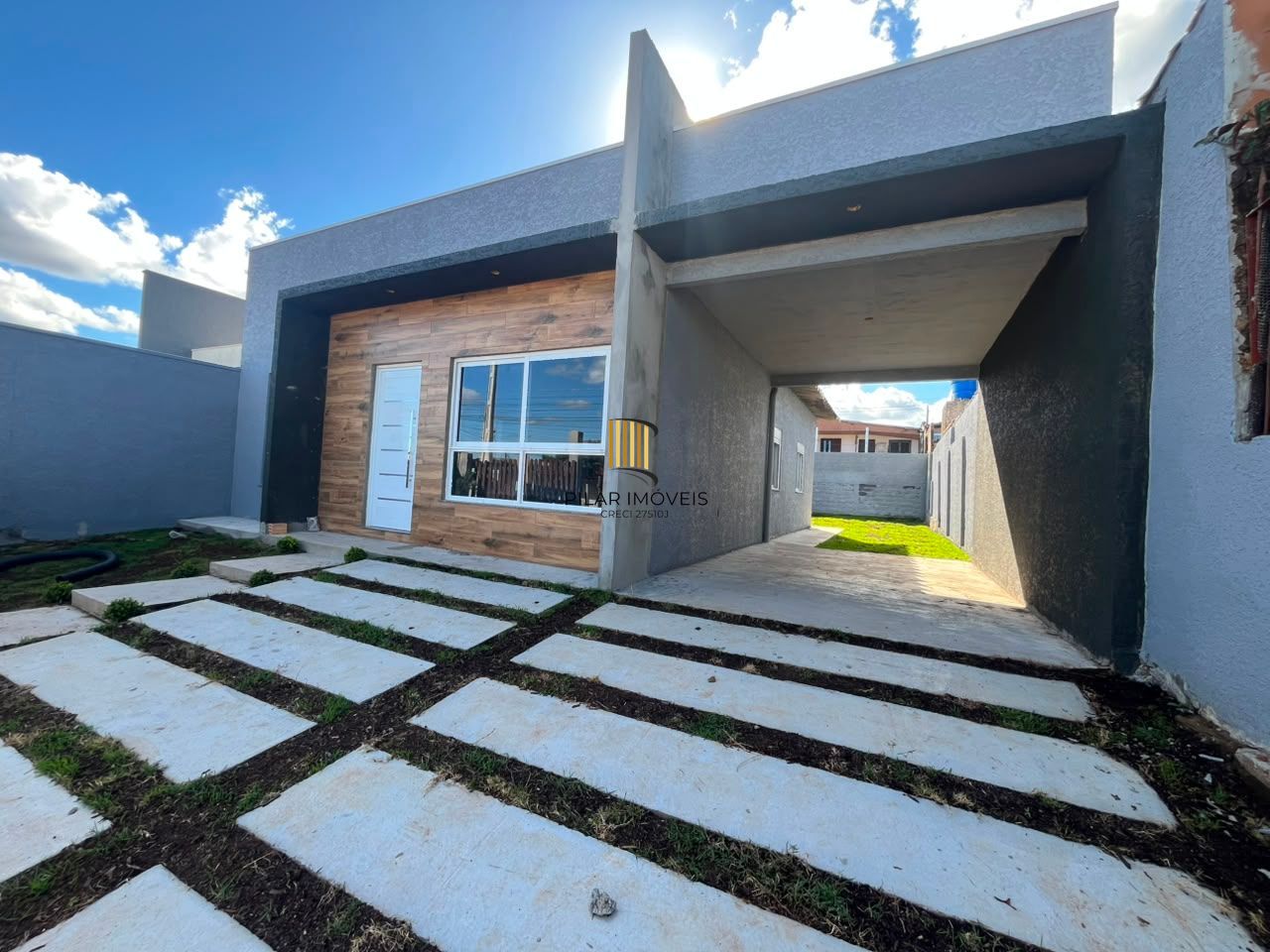 Casa a venda no bairro Parque Ipiranga - Gravatai