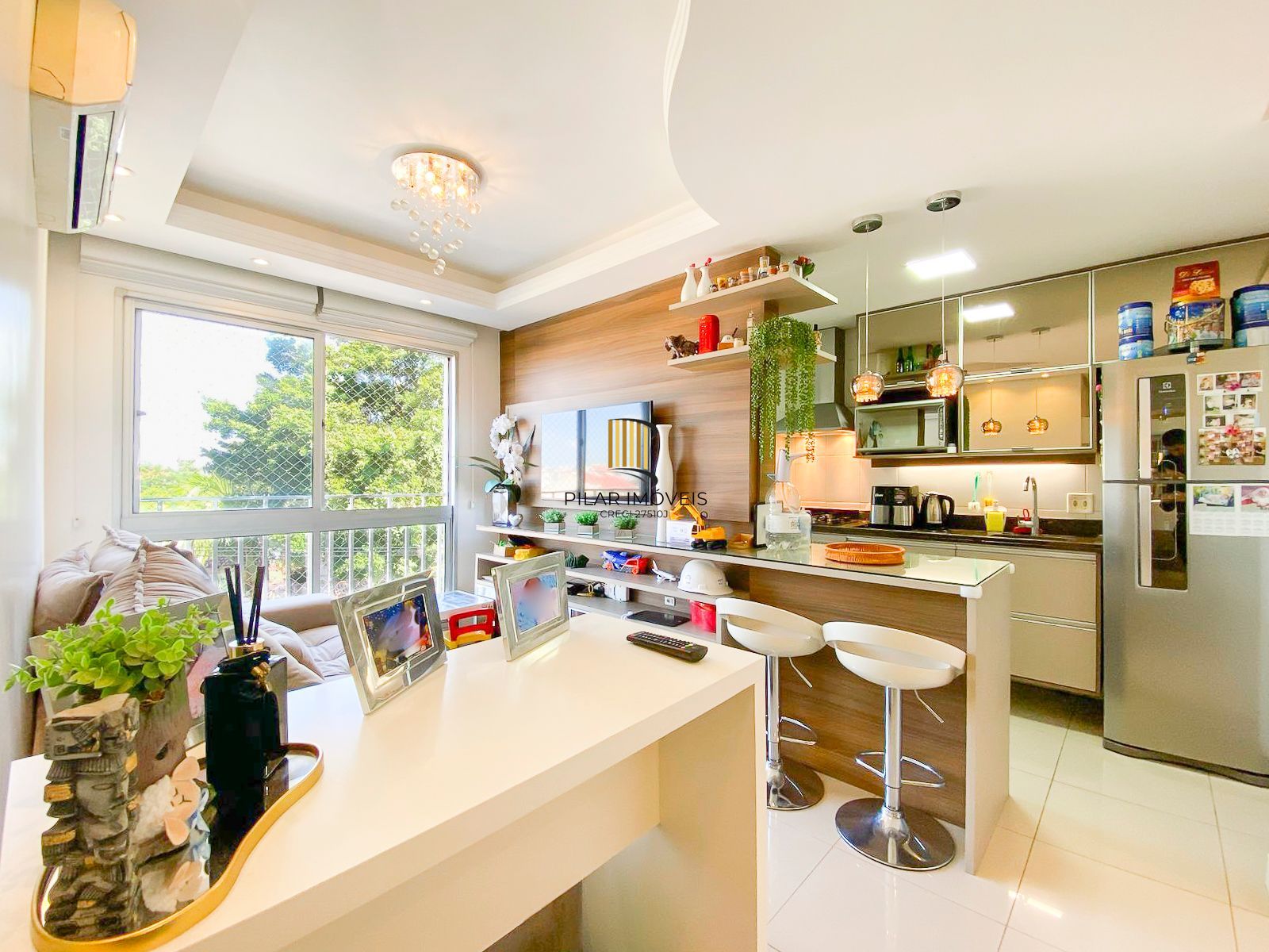 Apartamento / 2 Dormitórios / 1 Vaga / Semi mobiliado / Jardim Itu / Porto Alegre / RS - Pilar Imóveis