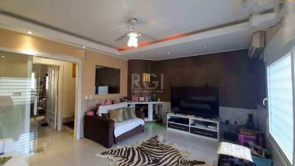 Casa para Venda - 171.46m², 3 dormitórios, sendo 1 suites, 4 vagas - Medianeira