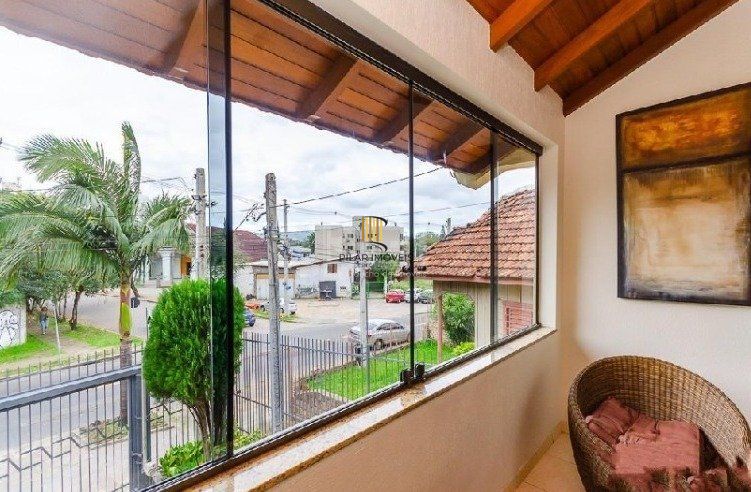 Casa 3 dormitórios no bairro Sarandi
