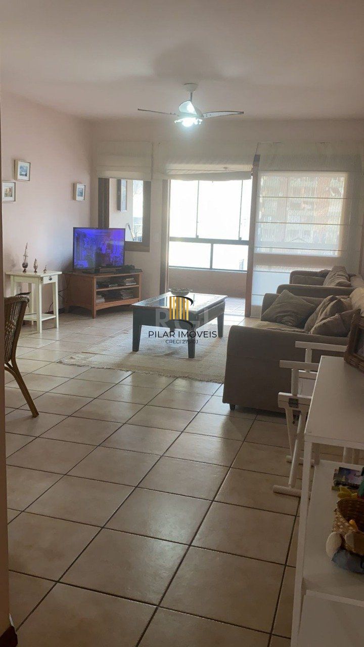 Apartamento para Venda - 123m², 2 dormitórios, sendo 1 suites, 1 vaga - Centro