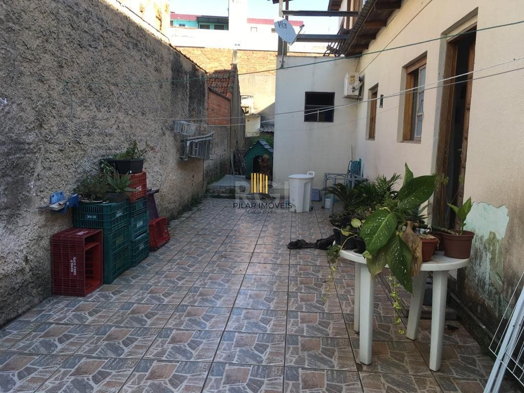 Casa para Venda - 205m², 4 dormitórios, Navegantes