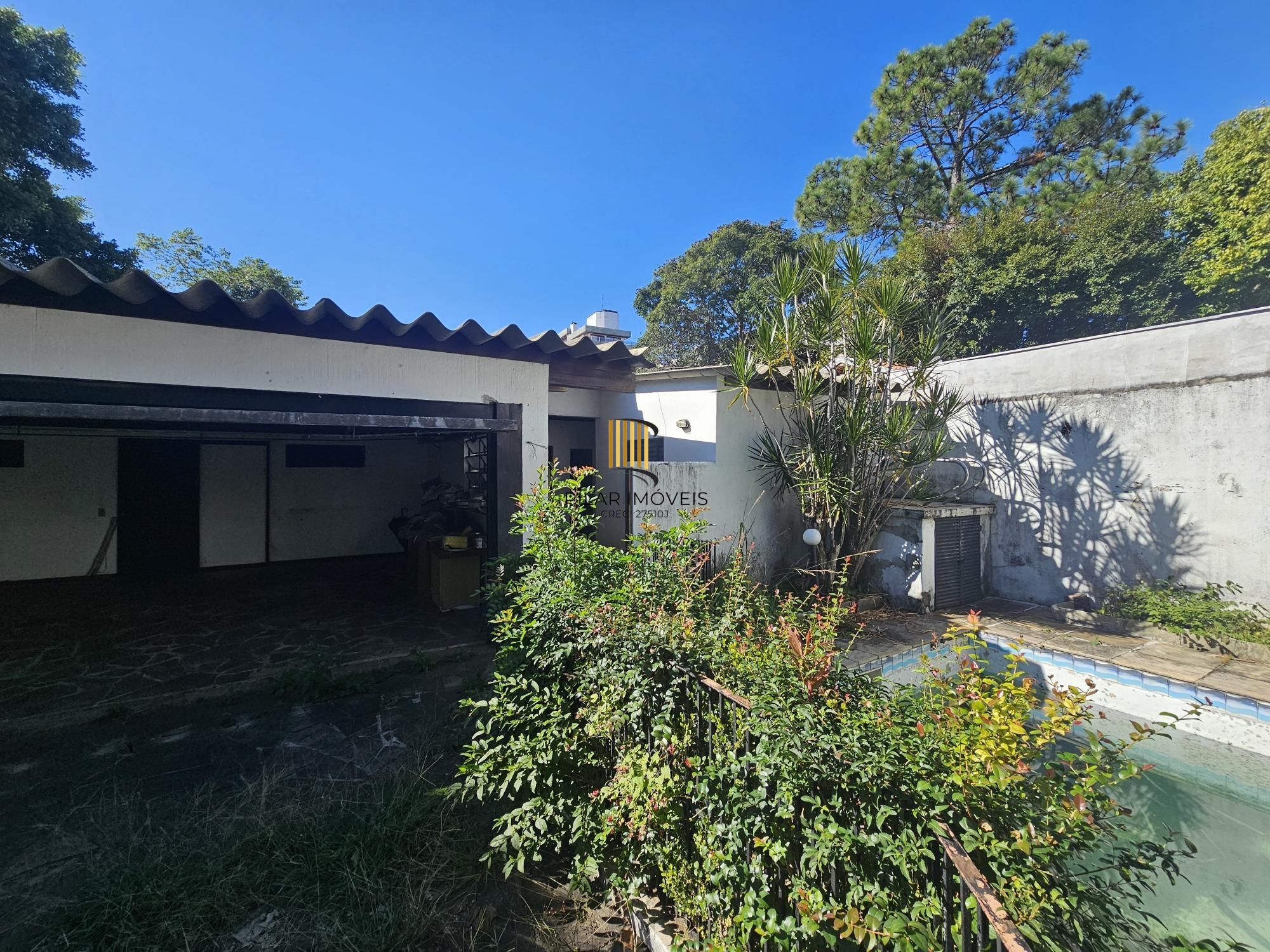 Casa 4 dormitórios no bairro São João