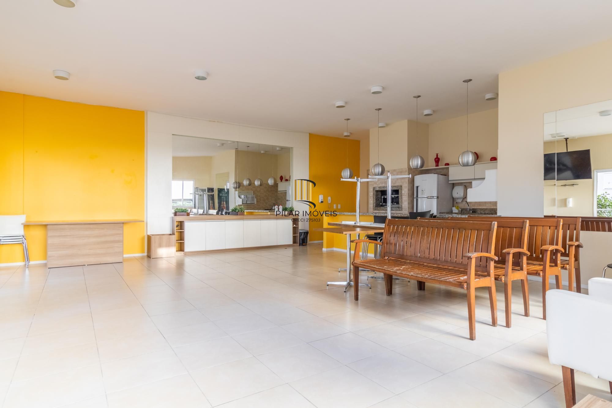 Apartamento / 2 Dormitórios / 1 Vaga / Mobiliado / Jardim Itu / Porto Alegre / RS