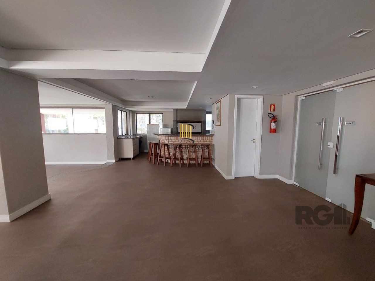 Apartamento 3 dormitórios no bairro Mont Serrat