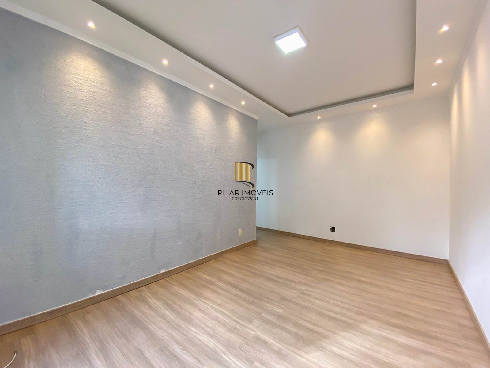 Apartamento / 2 Dormitórios / 1 Vaga / Morro Santana / Porto Alegre / RS