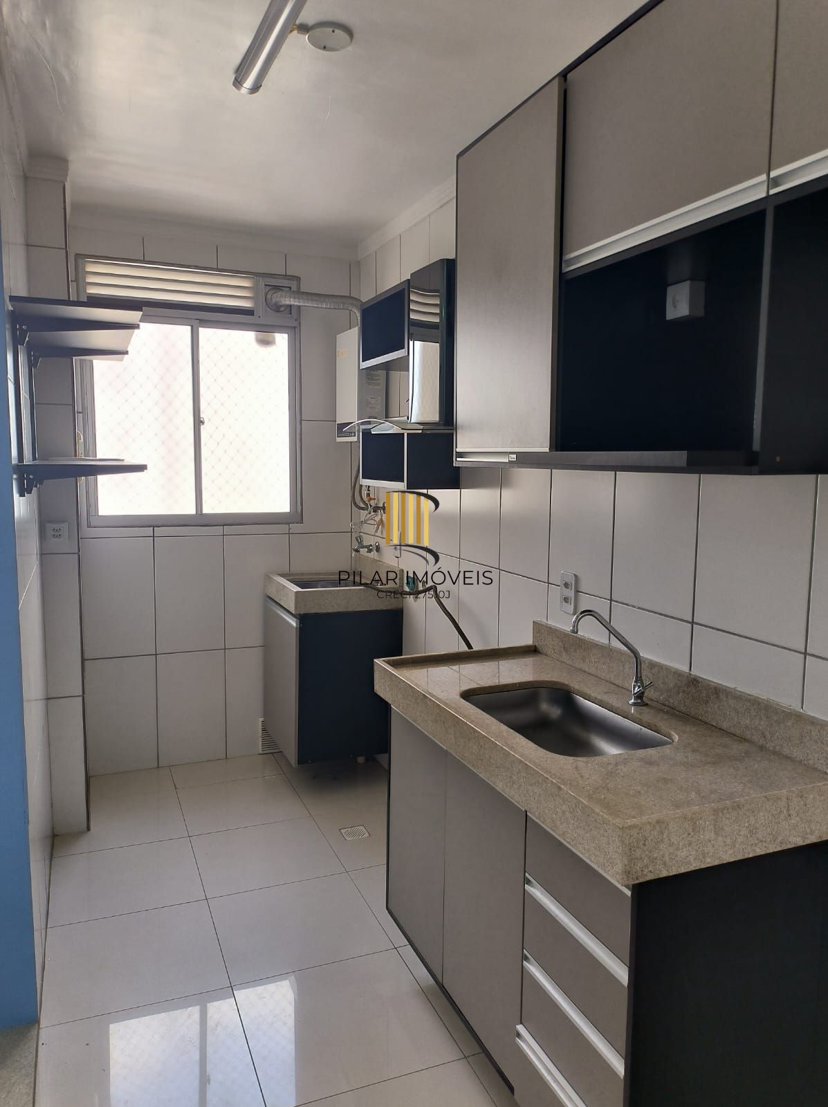 Apartamento para Venda - 48m², 2 dormitórios, 1 vaga - Alto Petrópolis