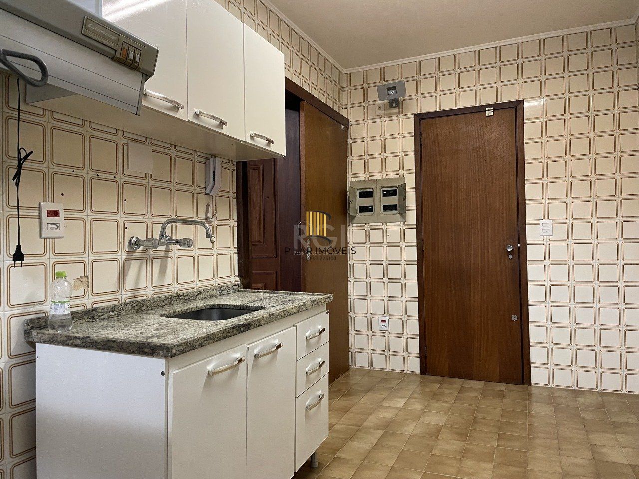 Apartamento para Venda - 87m², 3 dormitórios, Floresta