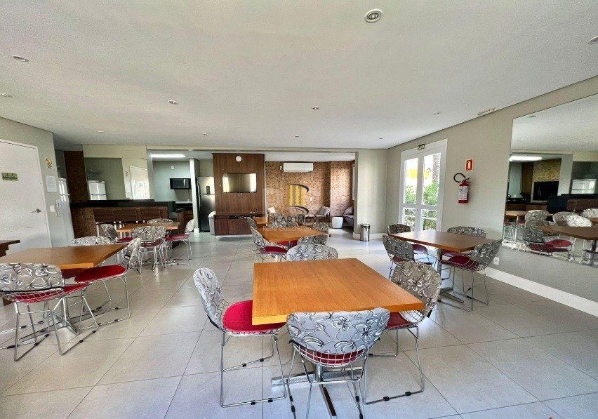 Apartamento 2 dormitórios no bairro Centro