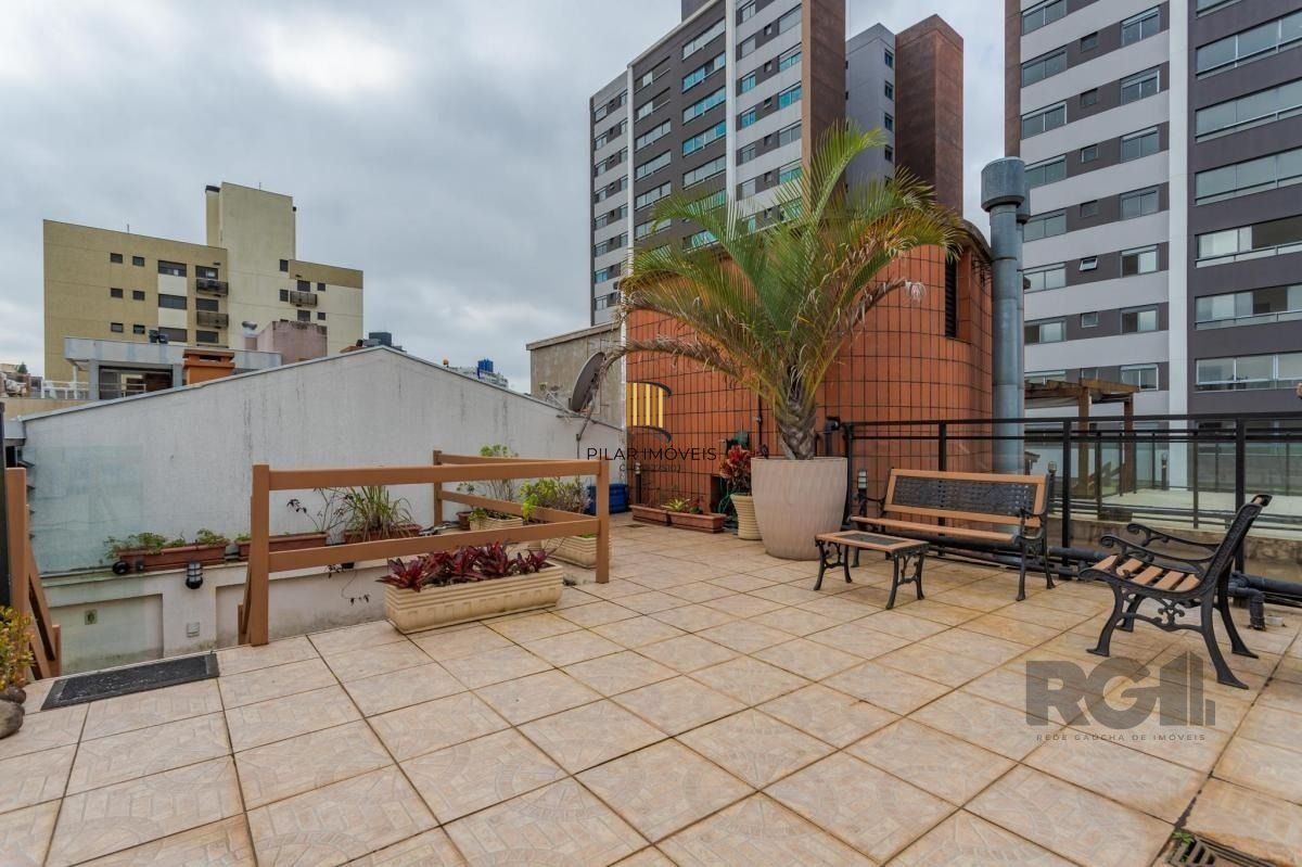 Cobertura 3 dormitórios no bairro Petrópolis