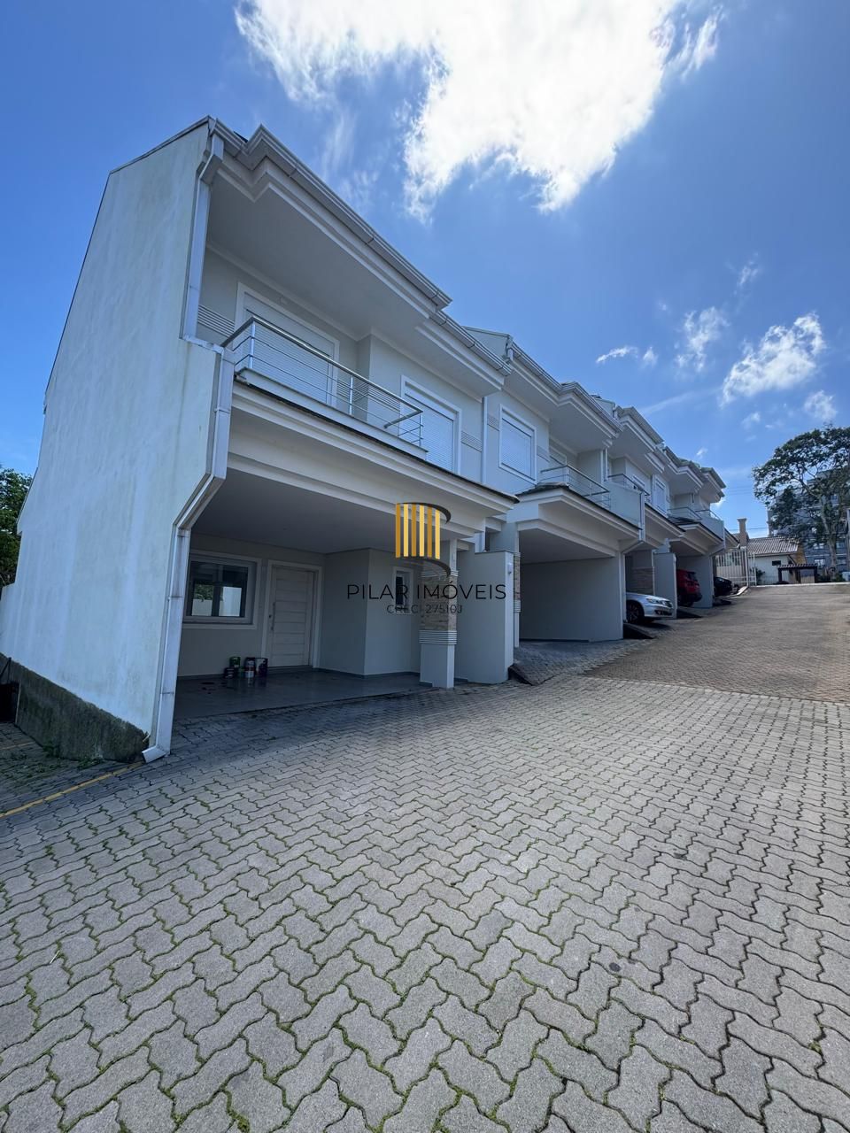 Oportunidade/Sobrado novo/Ágora House/Canoas/3Dorm/Suite/3 vagas de garagem - Pilar Imóveis