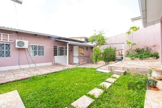 Casa 3 dormitórios no bairro Nossa Senhora das Graças