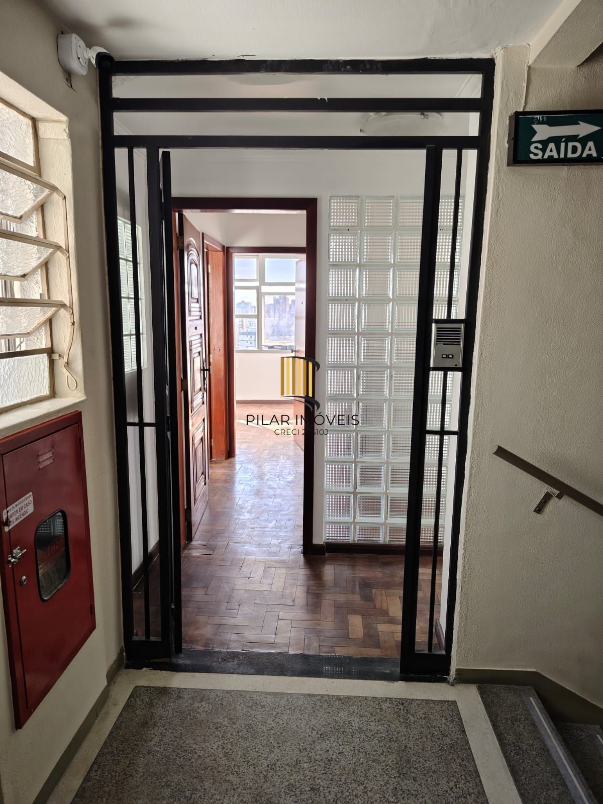 Sala comercial à venda/Porto Alegre/ Bom Fim/ frente HPS/ 70m²/