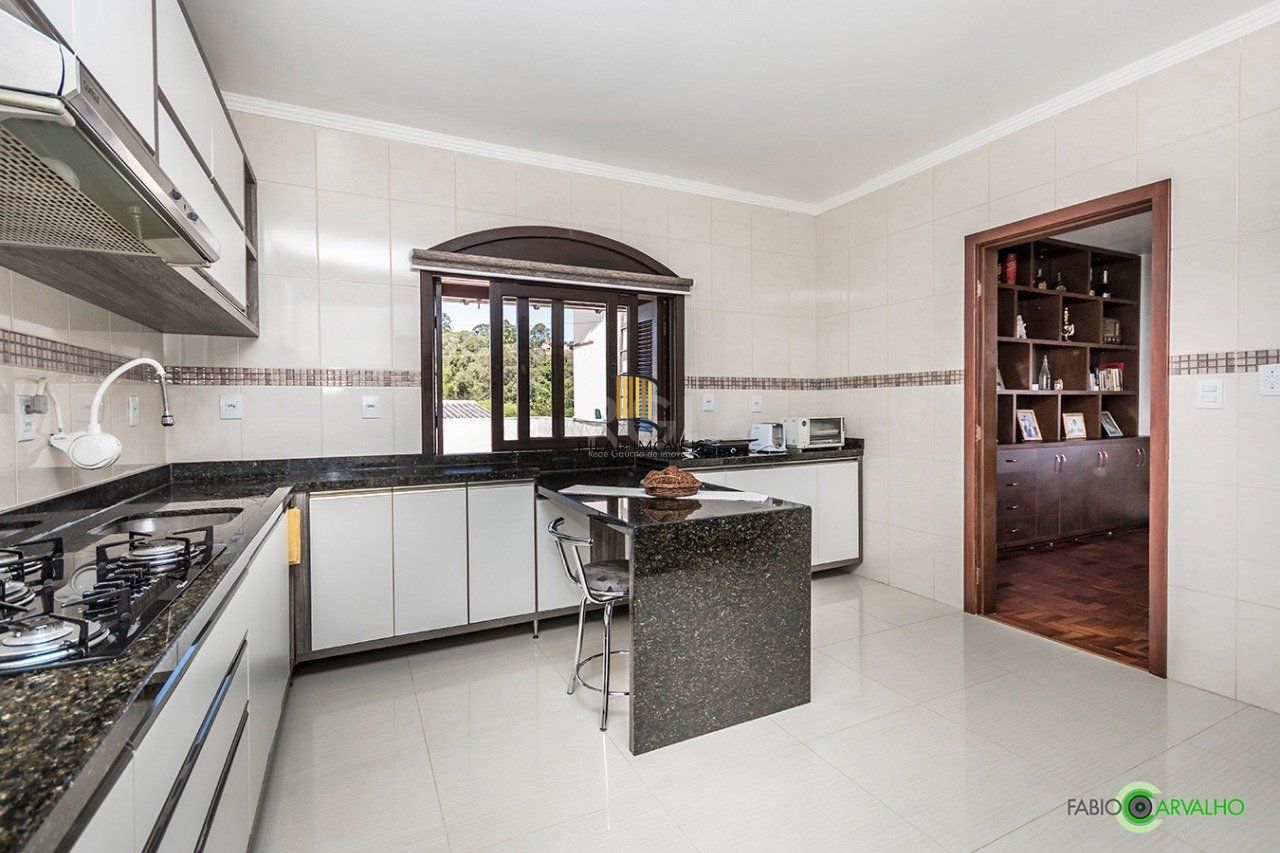 Apartamento para Venda - 271.7m², 3 dormitórios, sendo 1 suites, 4 vagas - Jardim Sabará