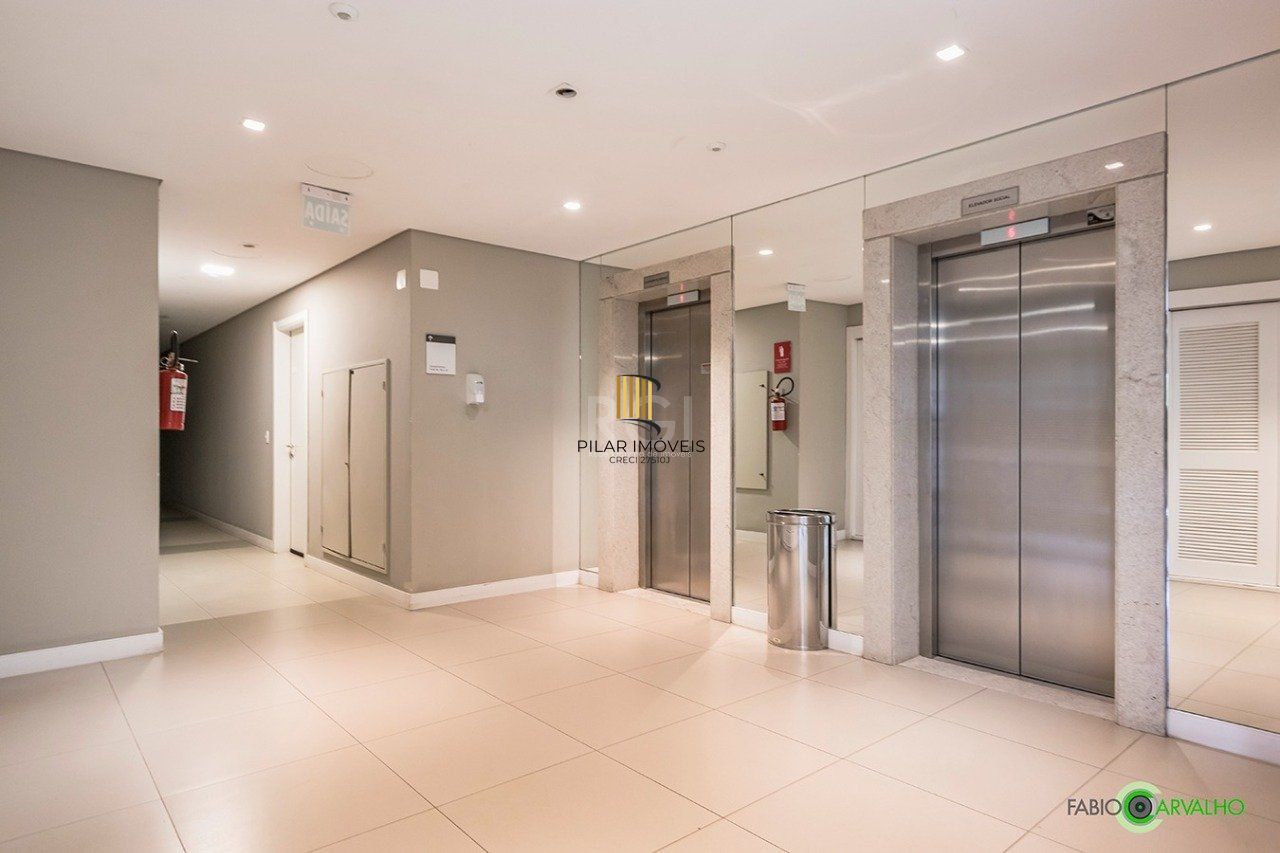 Apartamento para Venda - 62.48m², 2 dormitórios, sendo 1 suites, 1 vaga - Glória