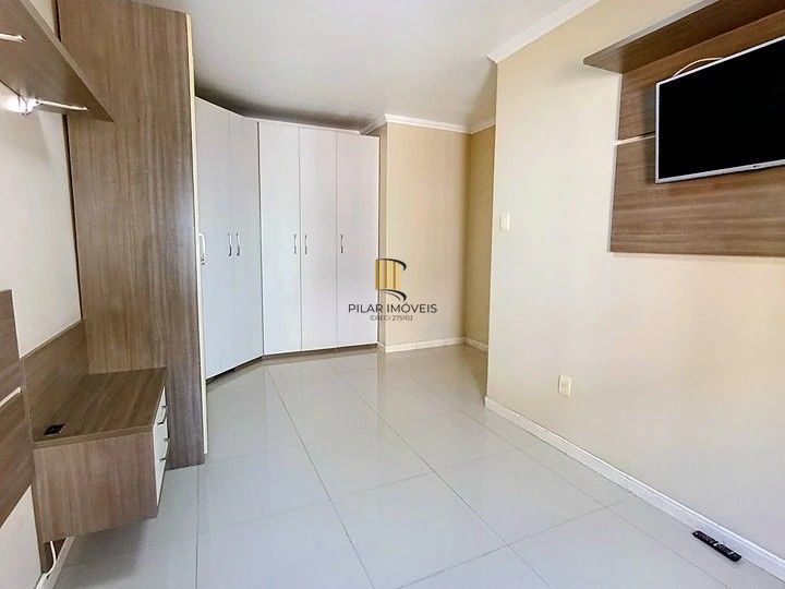 Exelente apartamento dois dormitioros/ cond. Figueiras/ em frente ao Canoas Shopping/ 2°andar