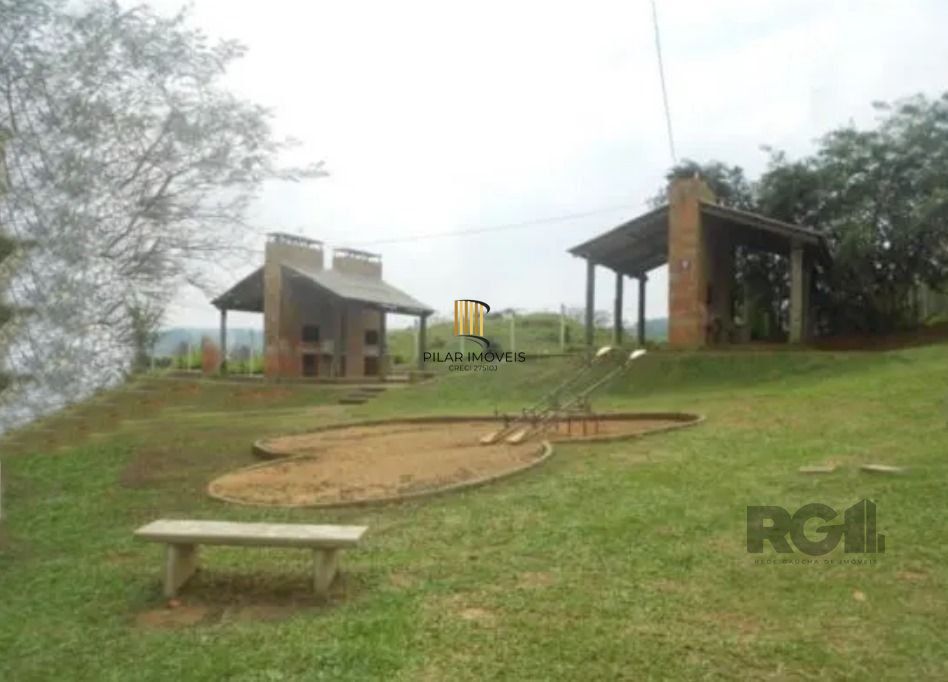 Apartamento 2 dormitórios no bairro Campo Novo