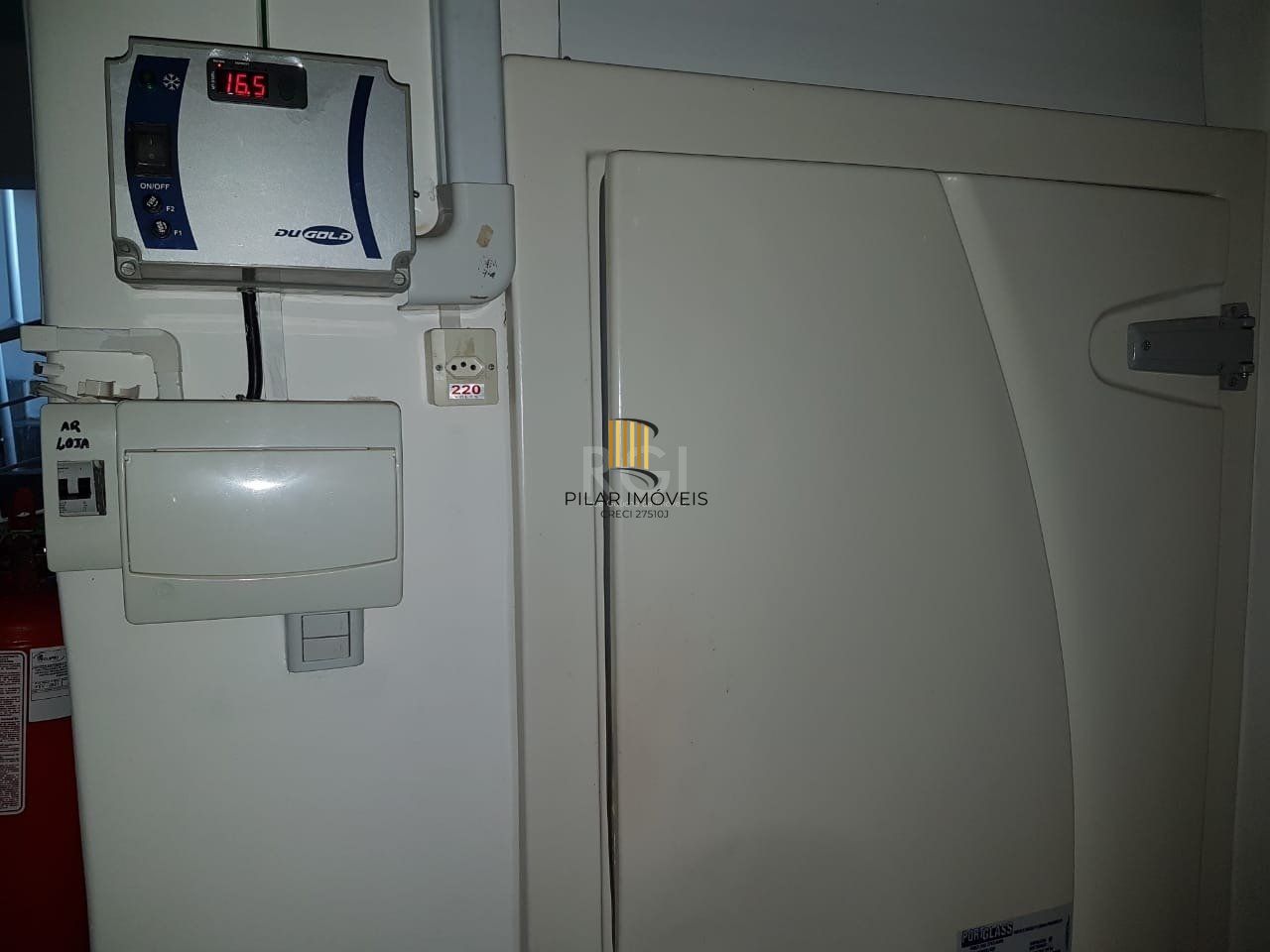 Loja para Venda - 93m², 0 dormitórios, Protásio Alves