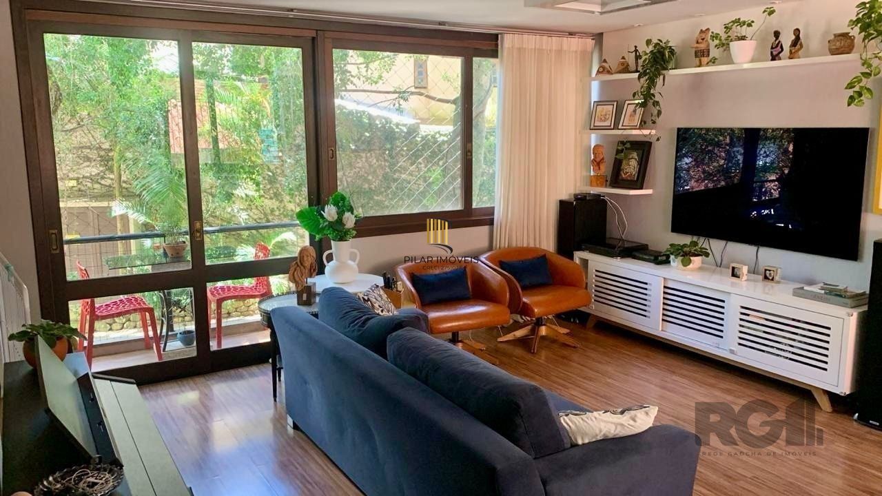 Casa para VENDA em Condomínio na Vila Assunção com 199m², 3 dormitórios, 2 suítes e 2 vagas de garagem. 