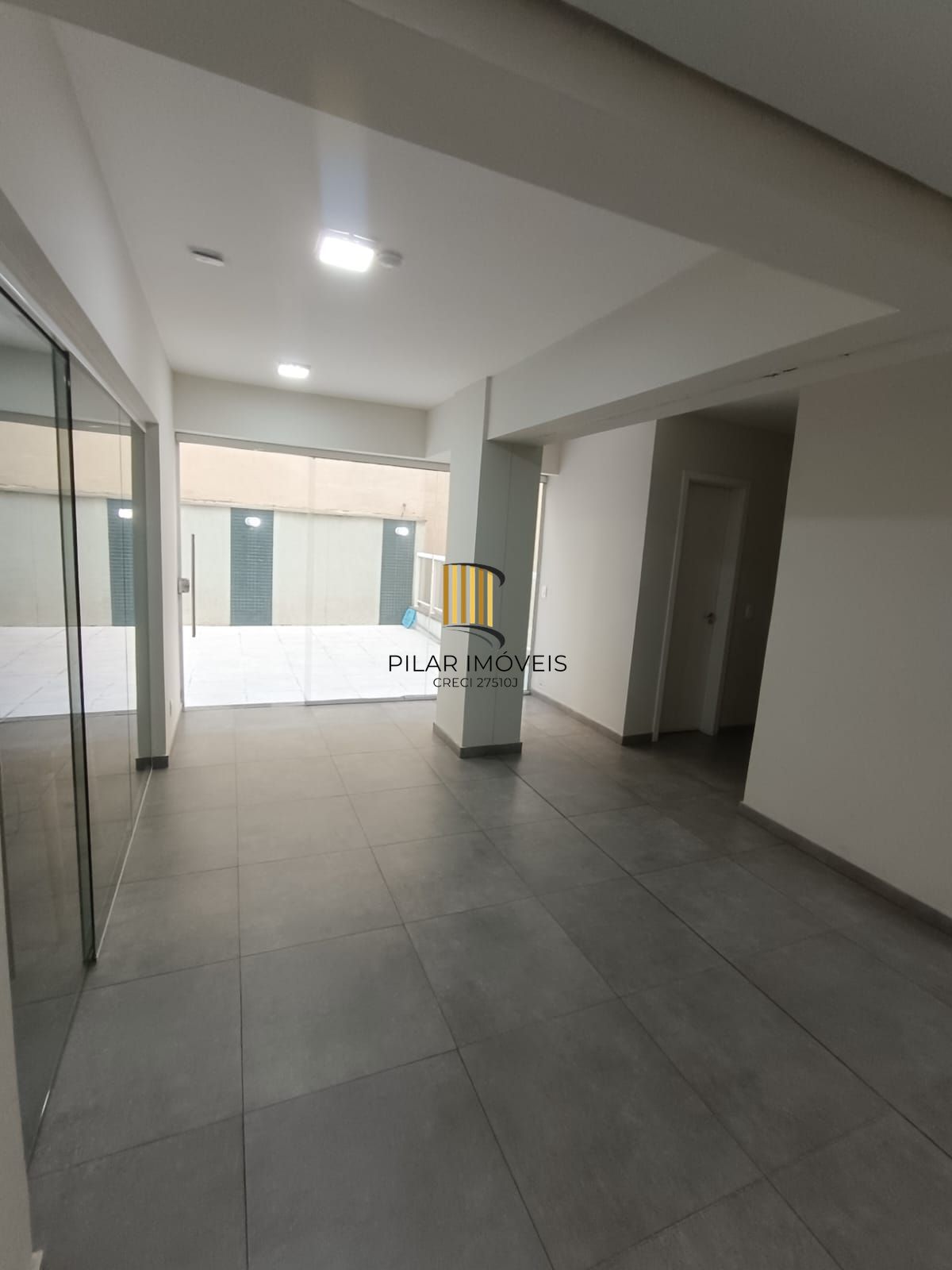Apartamento 2 Dormitórios com Suíte e Móveis Planejados no Cristo Redentor