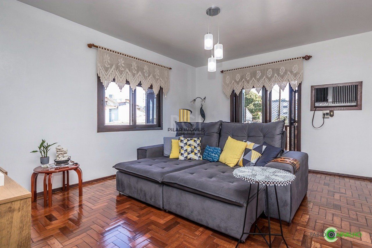 Apartamento para Venda - 271.7m², 3 dormitórios, sendo 1 suites, 4 vagas - Jardim Sabará
