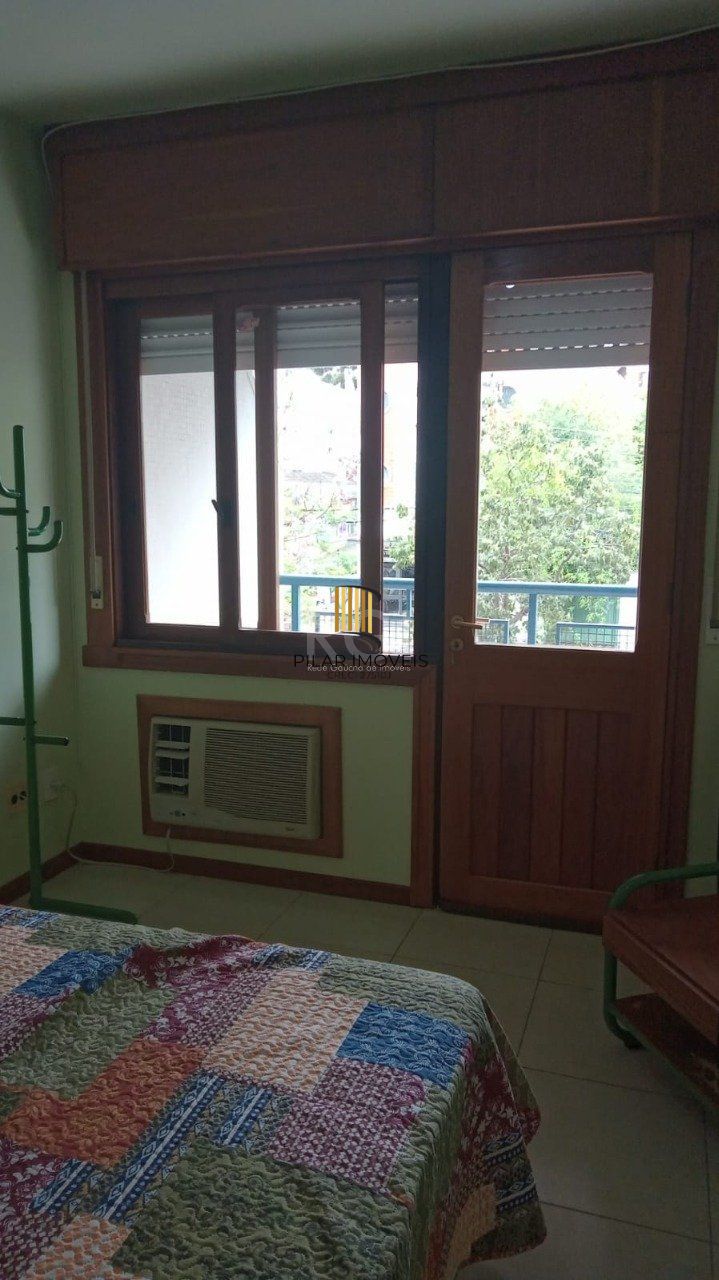 Apartamento para Venda - 93.08m², 2 dormitórios, 1 vaga - Petrópolis