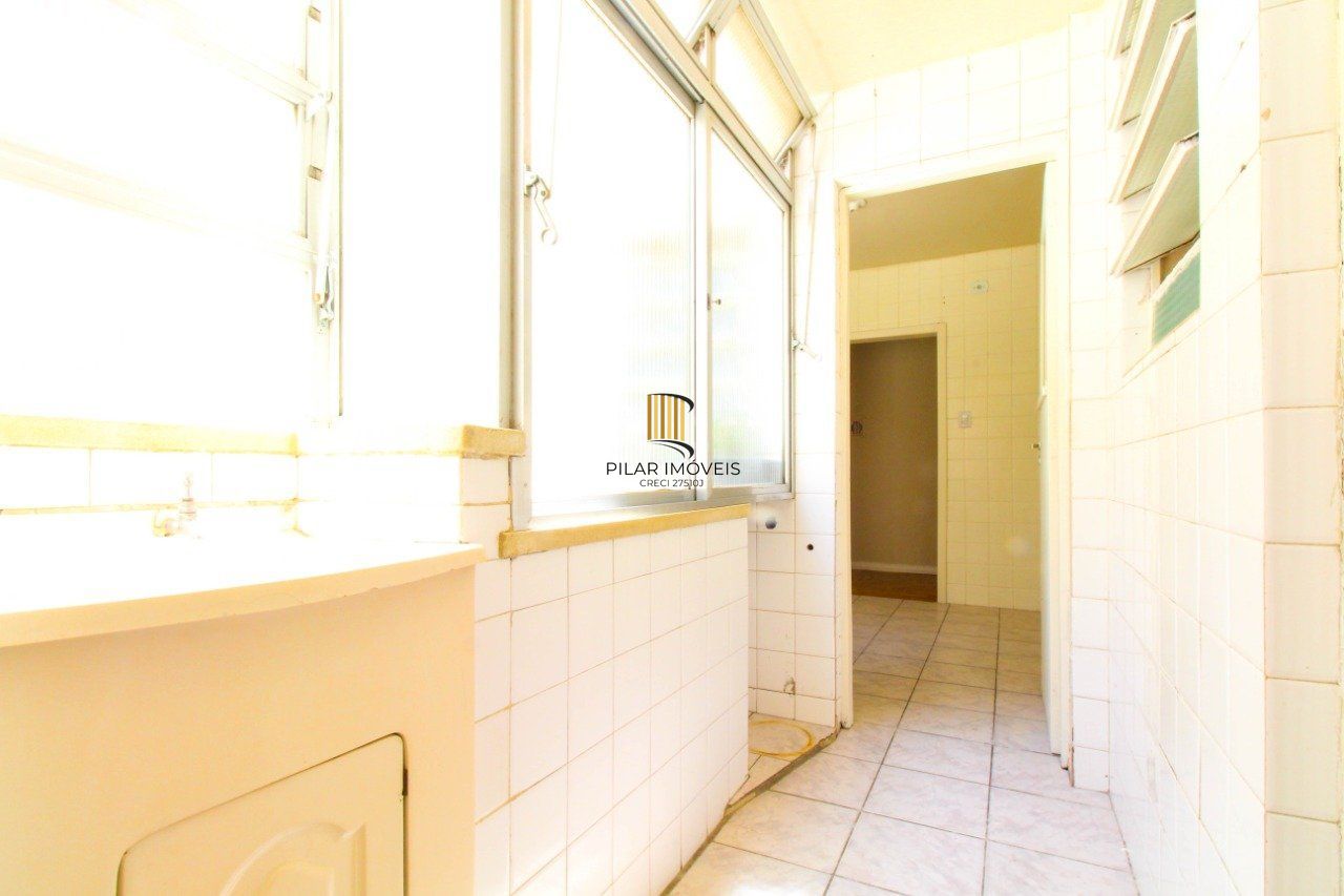 Apartamento para Venda - 73.01m², 2 dormitórios, 1 vaga - Menino Deus