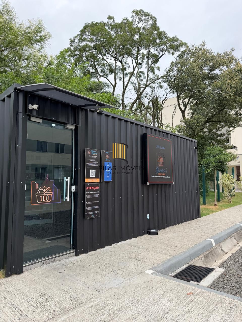 Aparatamento 2 dormitorios / Paque Santa Fé/ com vaga de garagem