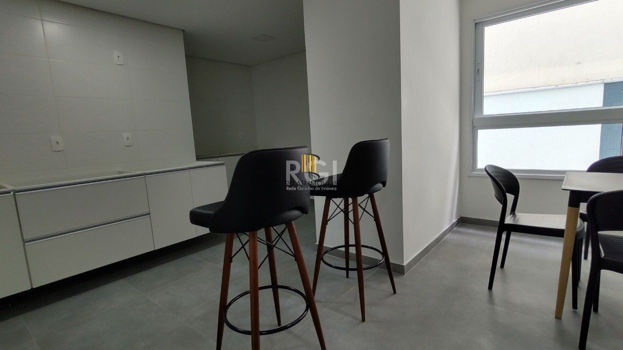 Apartamento para Venda - 62.5m², 2 dormitórios, sendo 1 suites, 1 vaga - Cristo Redentor