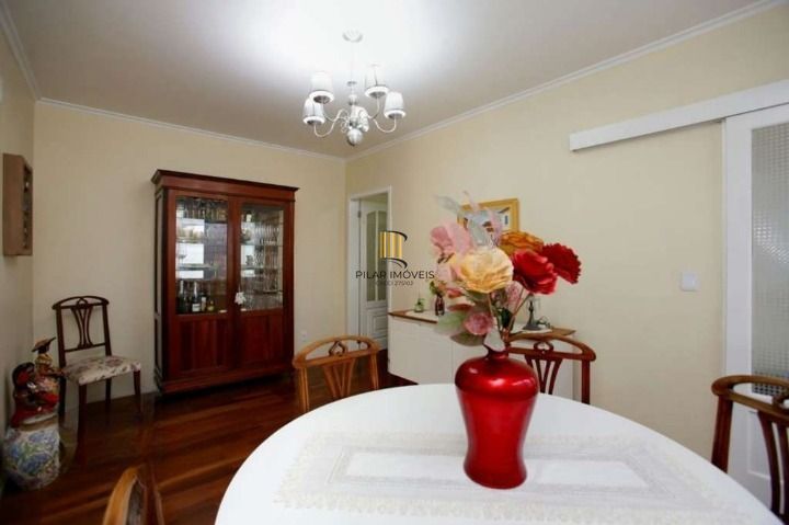 Casa 3 dormitórios no bairro Santo Antônio