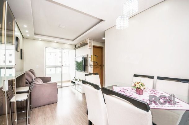Apartamento com 2 quartos, sala, cozinha, sacada com churrasqueira e 1 vaga.