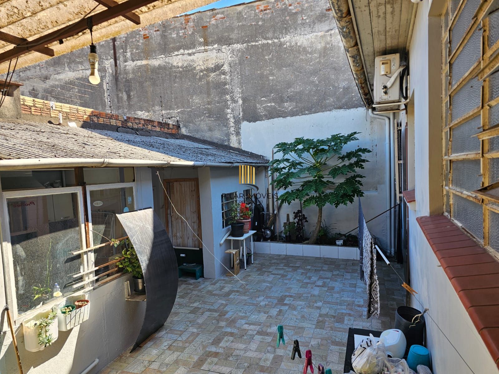 Casa 2 dormitórios no bairro Navegantes