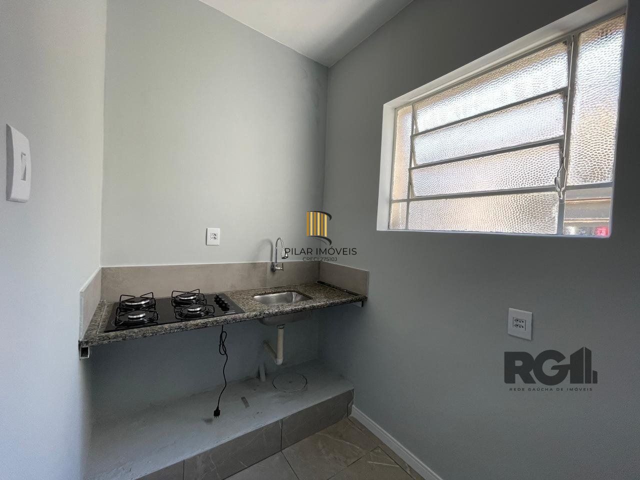 Kitnet 1 dormitório no bairro Bom Fim