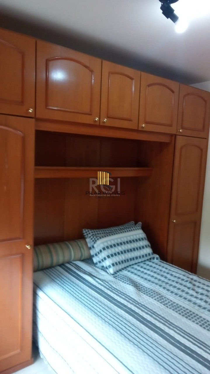 Apartamento para Venda - 93.08m², 2 dormitórios, 1 vaga - Petrópolis