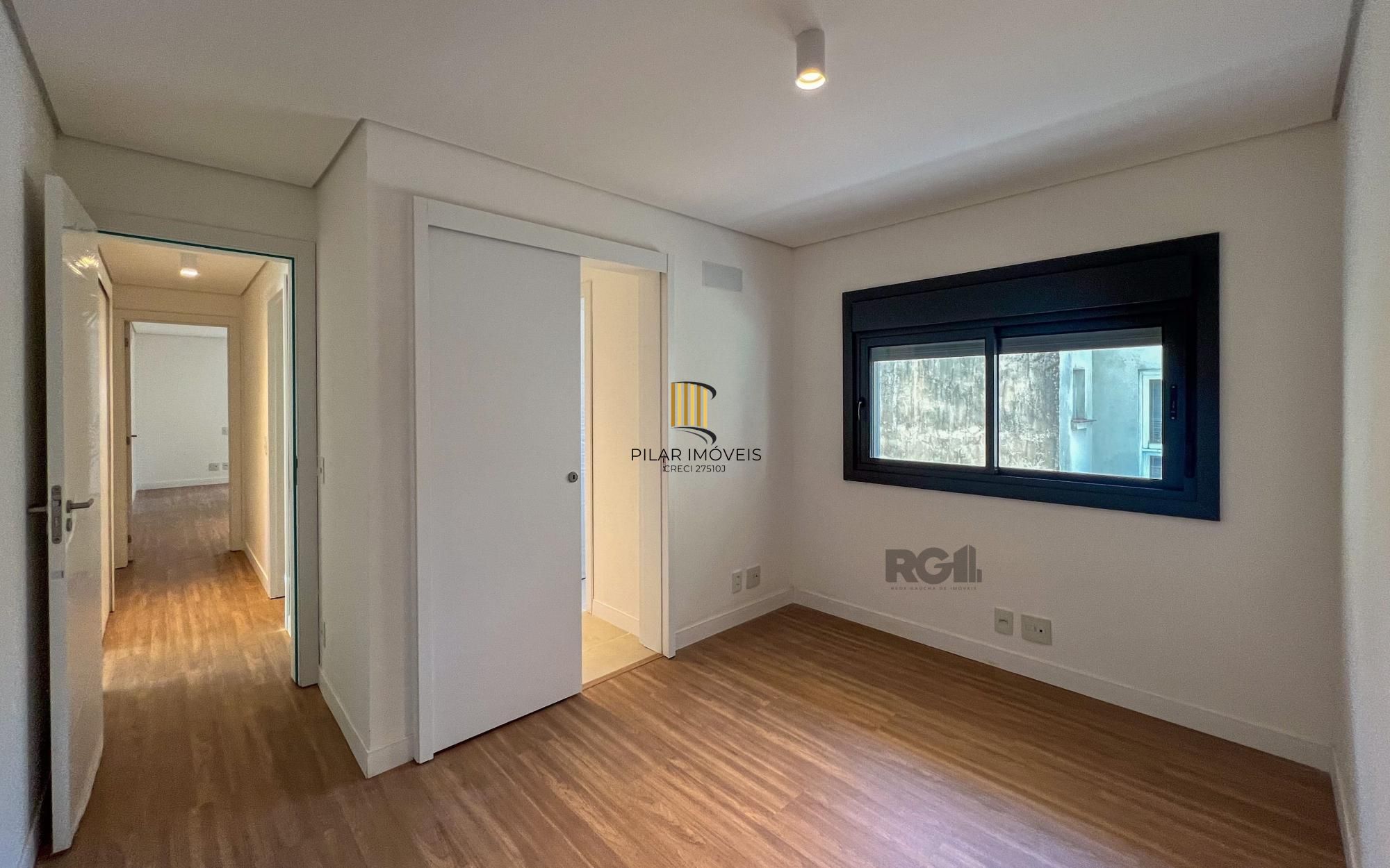 Apartamento 3 dormitórios no bairro Moinhos de Vento
