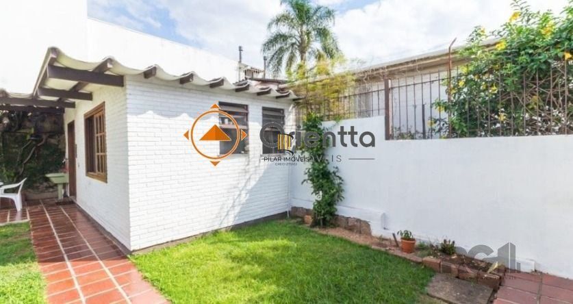 Casa 4 dormitórios no bairro Chácara das Pedras