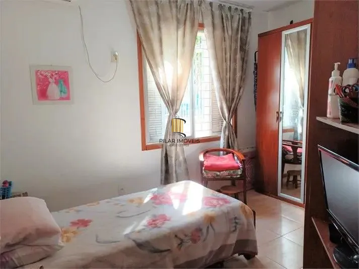 Apartamento a venda no Bairro Menino Deus / 3 Dormitórios
