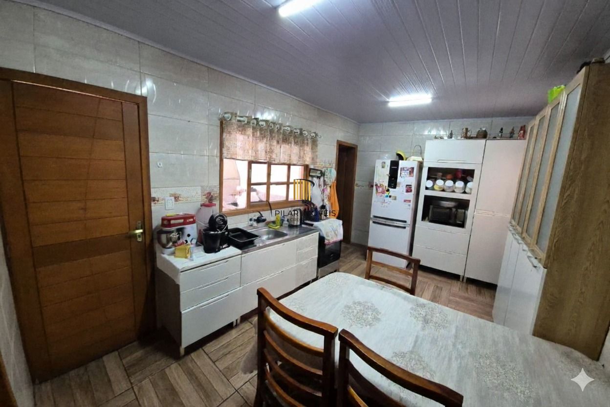 Casa com piscina / 5 Quartos / 2 Suítes / Churrasqueira / Piscina / Anexo fundos / Formoza / Alvorada / RS