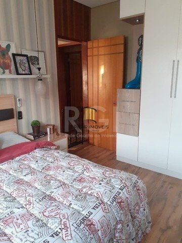 Casa para Venda - 80m², 2 dormitórios, 1 vaga - Medianeira