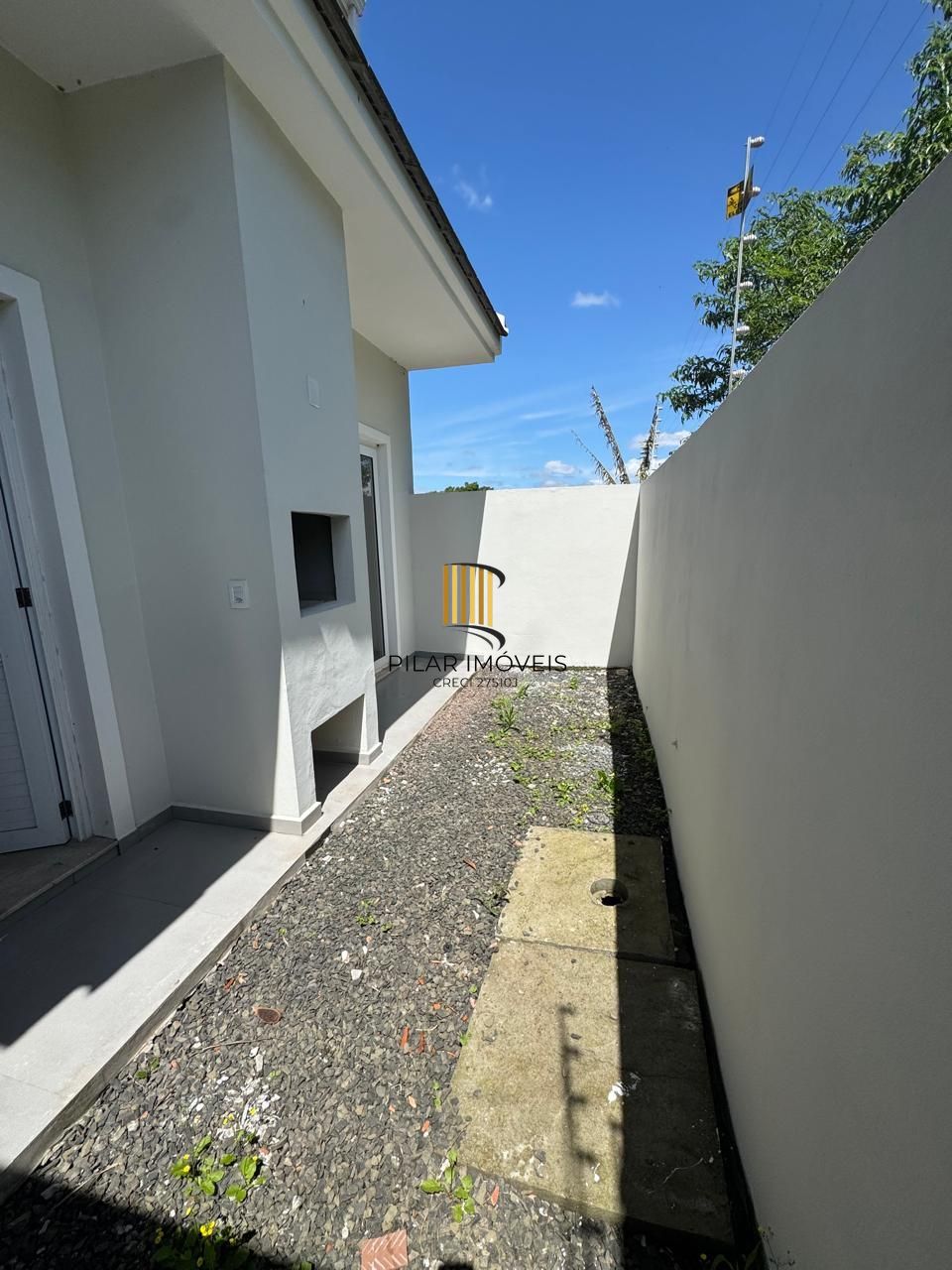 Oportunidade/Sobrado novo/Ágora House/Canoas/3Dorm/Suite/3 vagas de garagem