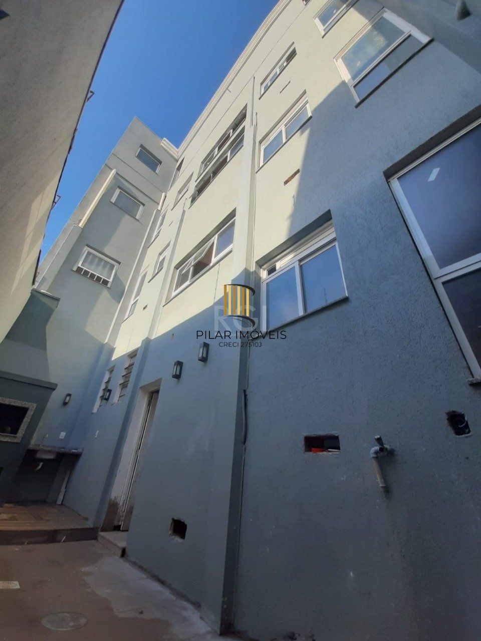 Predio para Venda - 0m², 0 dormitórios, 5 vagas - Cidade Baixa