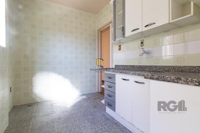 Apartamento 2 dormitórios no bairro Floresta