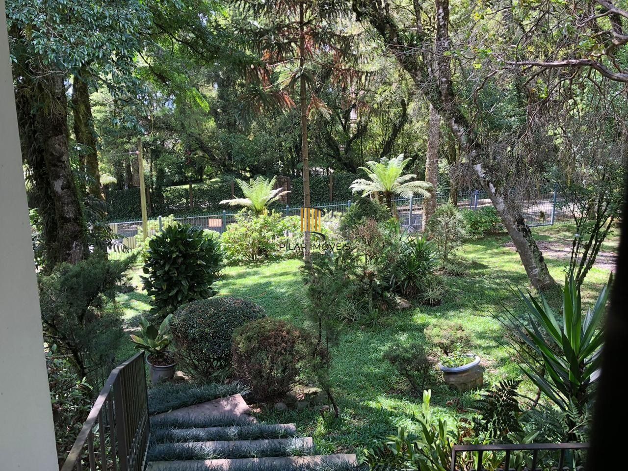 Sobrado para Venda - 295.24m², 3 dormitórios, sendo 3 suites, 2 vagas - Canela