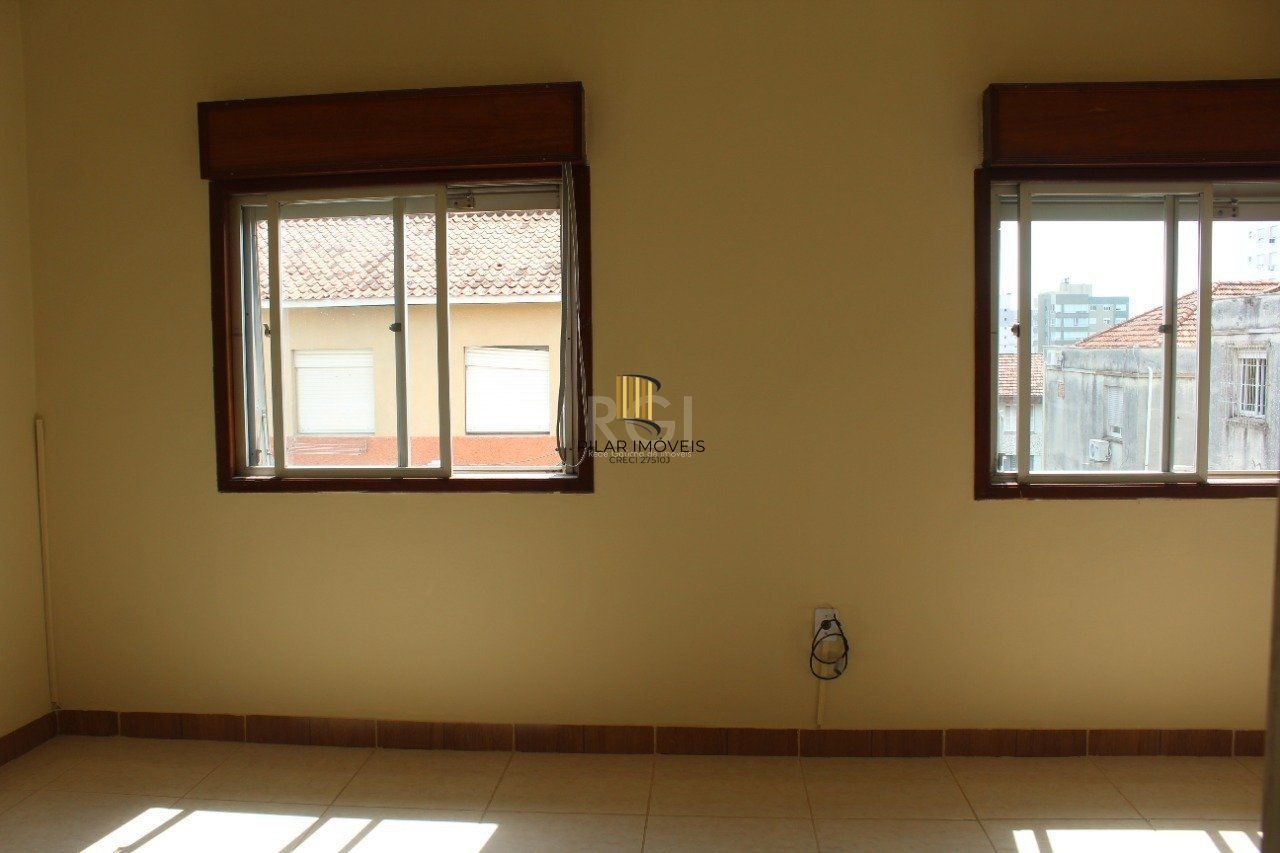 Apartamento para Venda - 54.24m², 2 dormitórios, 1 vaga - Lomba do Pinheiro