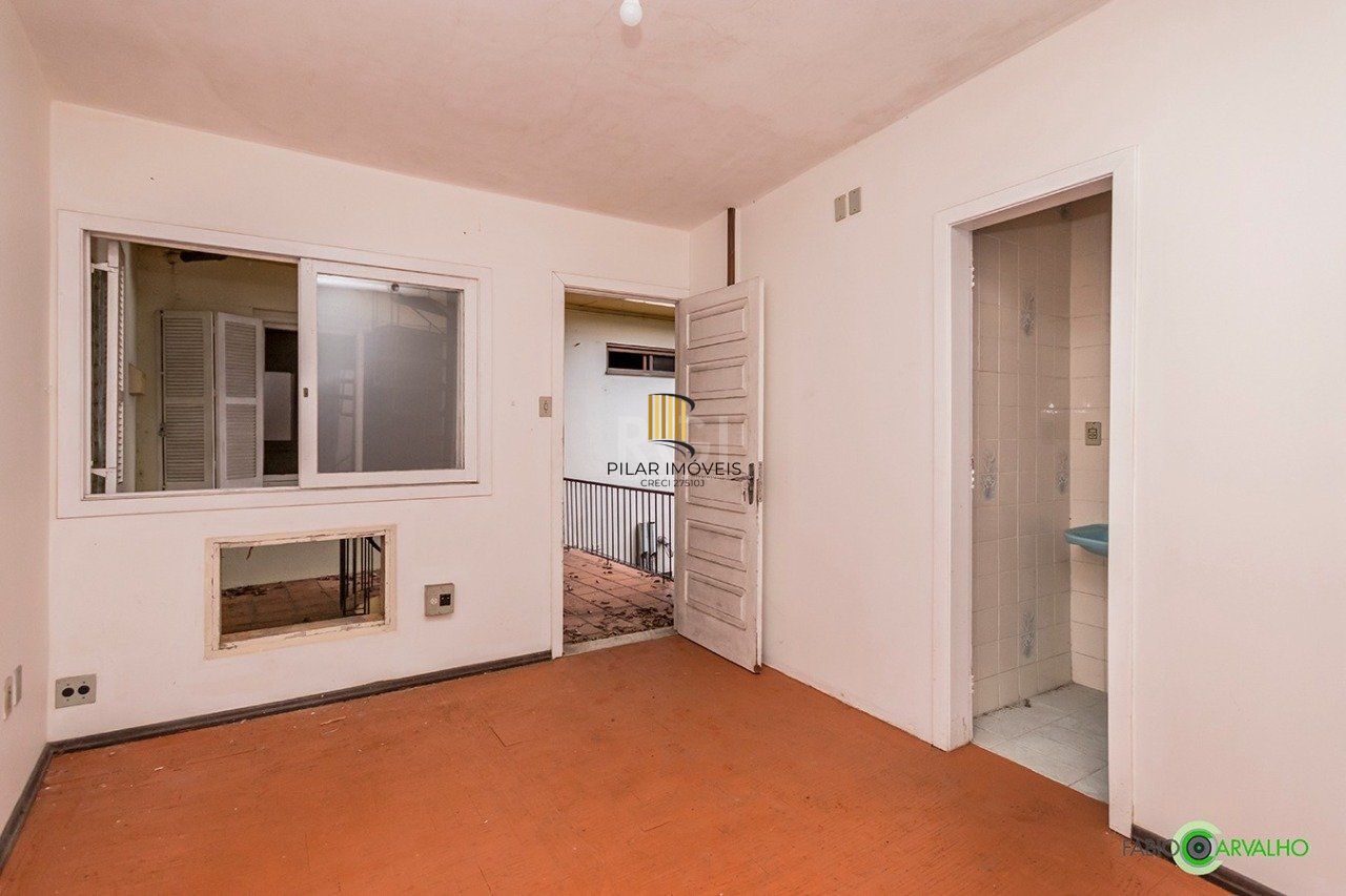 Casa para Venda - 307m², 4 dormitórios, sendo 2 suites, 3 vagas - Higienópolis